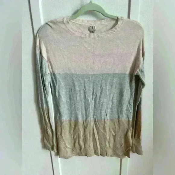 Target Color Block Sweater - Picture 3 of 5